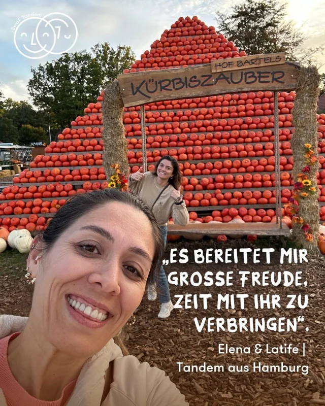 „Ich bin sehr dankbar, dass SwaF uns zusammengebracht habt.“

Lerne ein tolles Tandem von SwaF Hamburg kennen! Elena und Latife sind seit Juli ein Tandem. Seitdem haben sie schon viele schöne Momente miteinander erlebt: Sie treffen sich oft, gehen im Wald spazieren, essen und trinken zusammen und entdecken neue Orte in Hamburg und Umgebung. Diese Woche haben sie sogar gemeinsam einen Kürbishof besucht!

Lass dich von Elena und Latifes Herbstaktivität inspirieren und plane etwas Schönes mit deinem Tandem.

Du hast noch kein Tandem? Melde dich bei SwaF an und beginne deine eigene Geschichte! 💛

 https://www.start-with-a-friend.de/tandem/